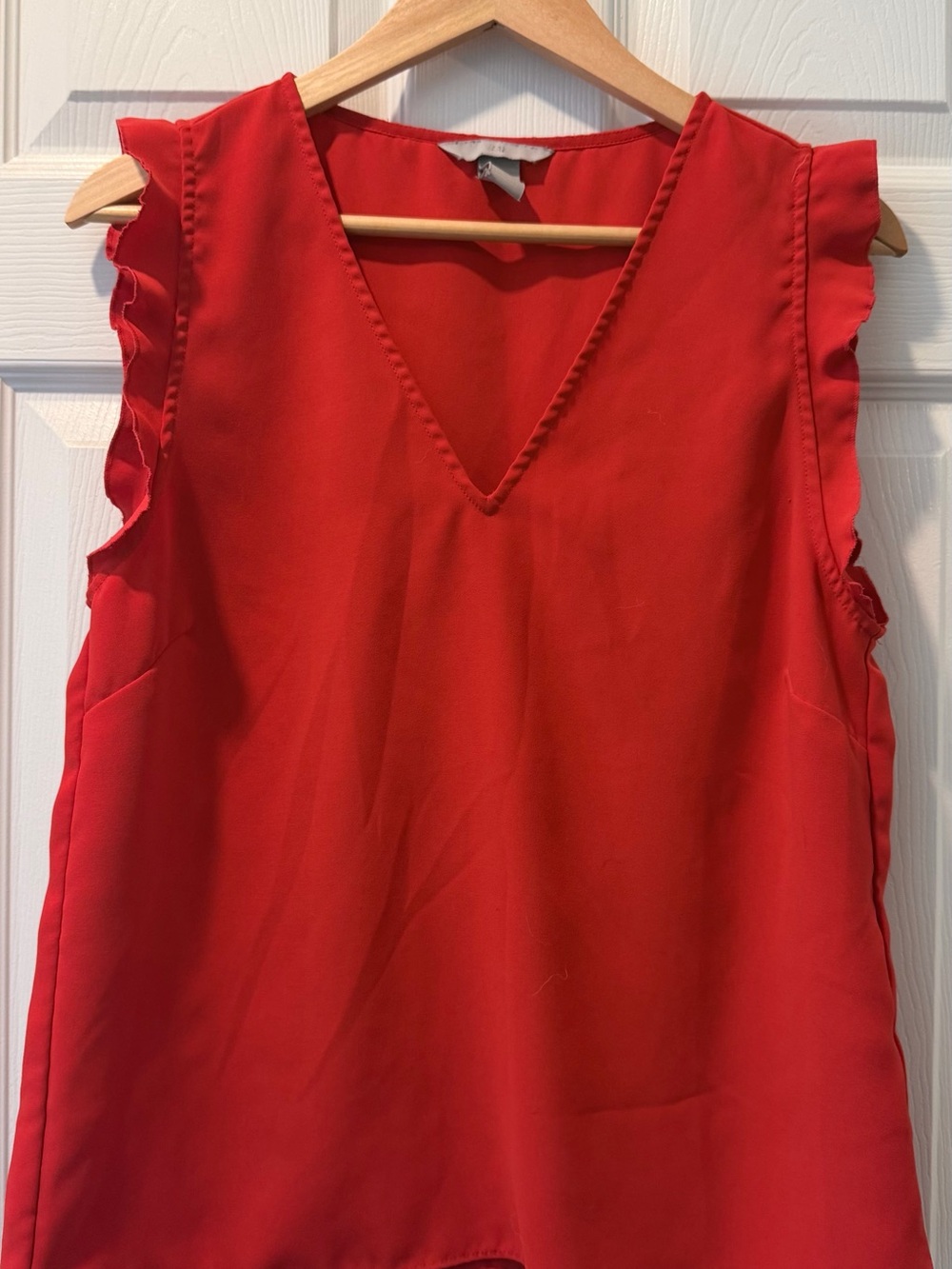 H&M Bright Red V-Neck Sleeveless Ruffle Trim Blouse